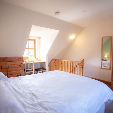 Redwood House Bed & Breakfast Greshornish ห้อง รูปภาพ